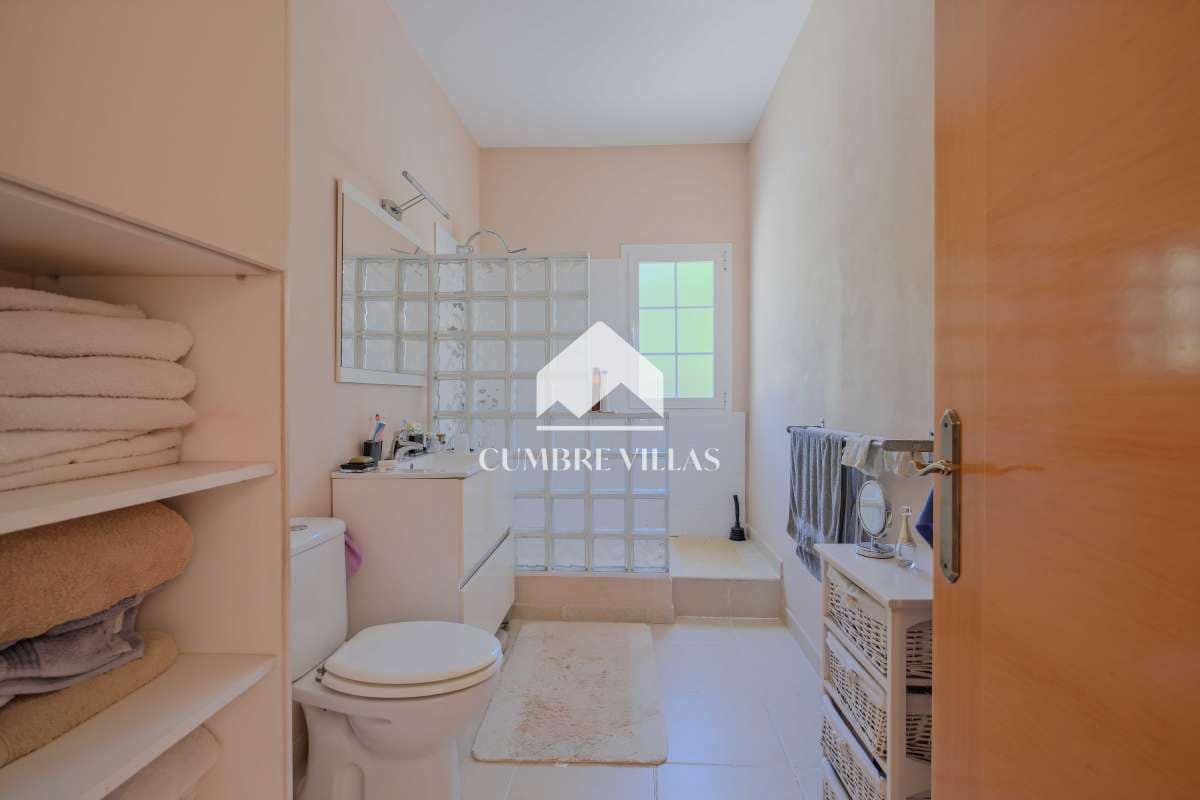 5 slaapkamer Villa te koop in Almunecar met zwembad - € 885.000 (Ref: 9679330)