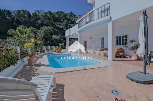 5 slaapkamer Villa te koop in Almuñécar met zwembad - € 885.000 (Ref: 9679330)