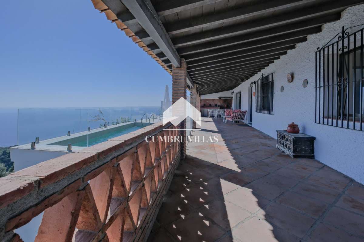 3 camera da letto Finca/Casa di Campagna in vendita in Salobrena con piscina garage - 495.000 € (Rif: 9714297)