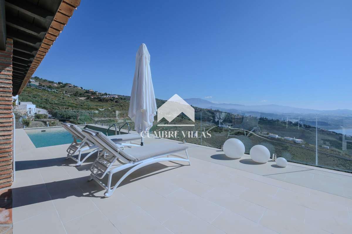 3 camera da letto Finca/Casa di Campagna in vendita in Salobrena con piscina garage - 495.000 € (Rif: 9714297)