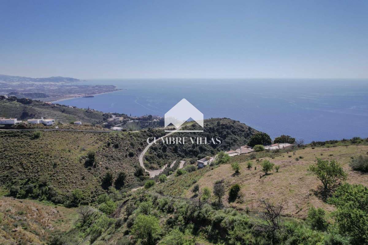 3 camera da letto Finca/Casa di Campagna in vendita in Salobrena con piscina garage - 495.000 € (Rif: 9714297)