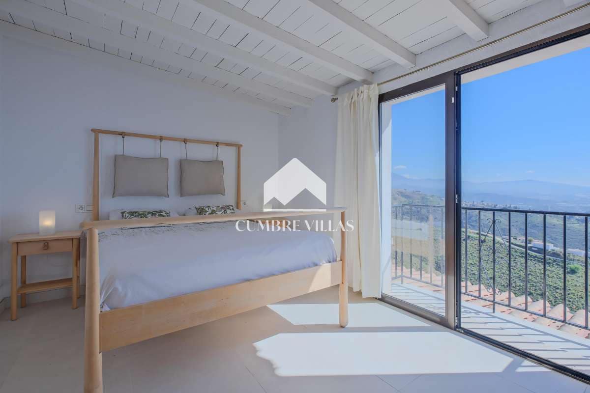 3 camera da letto Finca/Casa di Campagna in vendita in Salobrena con piscina garage - 495.000 € (Rif: 9714297)