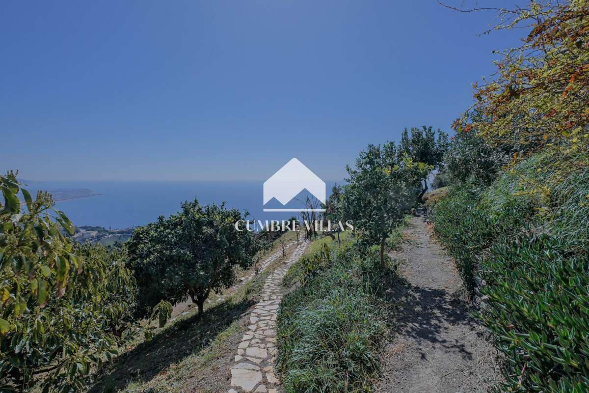 3 camera da letto Finca/Casa di Campagna in vendita in Salobrena con piscina garage - 495.000 € (Rif: 9714297)