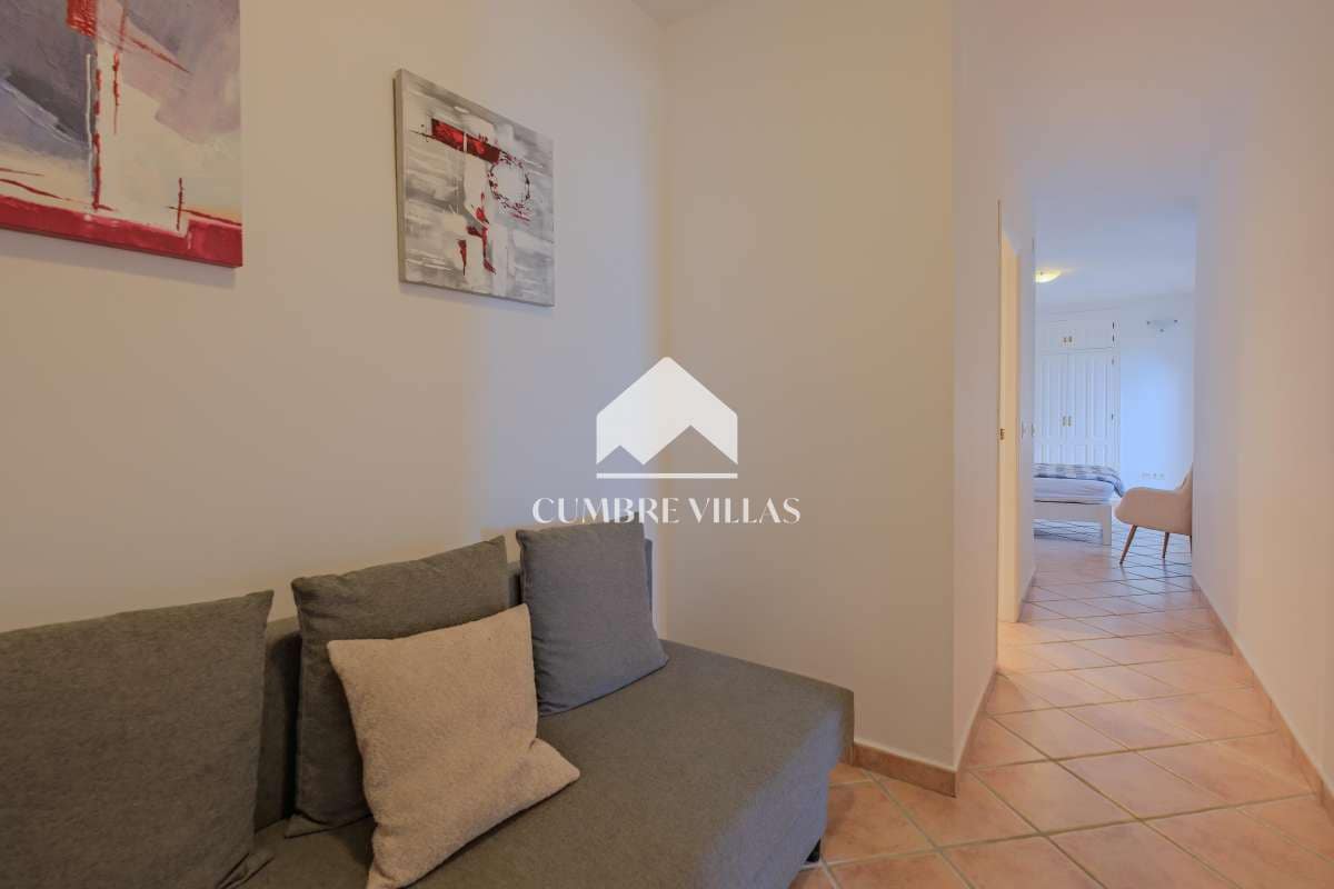 4 quarto Moradia para venda em Salobrena com piscina - 639 000 € (Ref: 9737349)