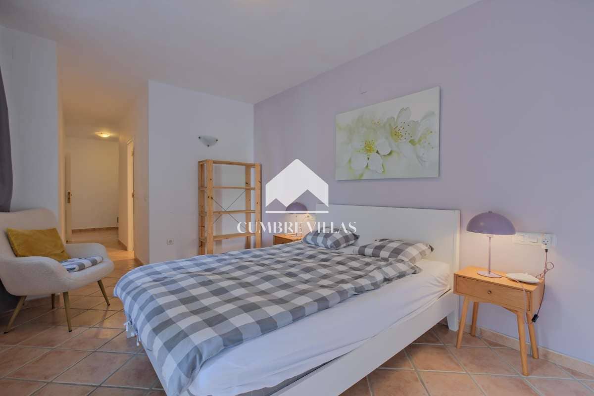 4 quarto Moradia para venda em Salobrena com piscina - 639 000 € (Ref: 9737349)