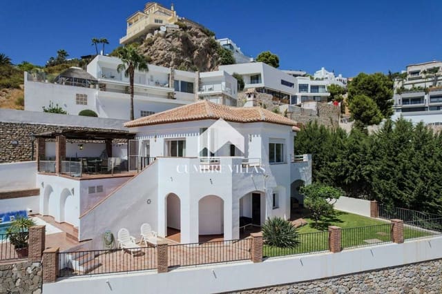 4 sovrum Villa till salu i Salobreña med pool - 639 000 € (Ref: 9737349)
