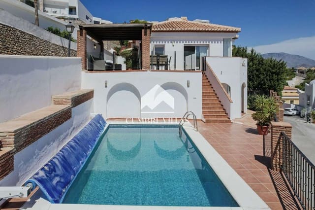 4 sovrum Villa till salu i Salobreña med pool - 639 000 € (Ref: 9737349)