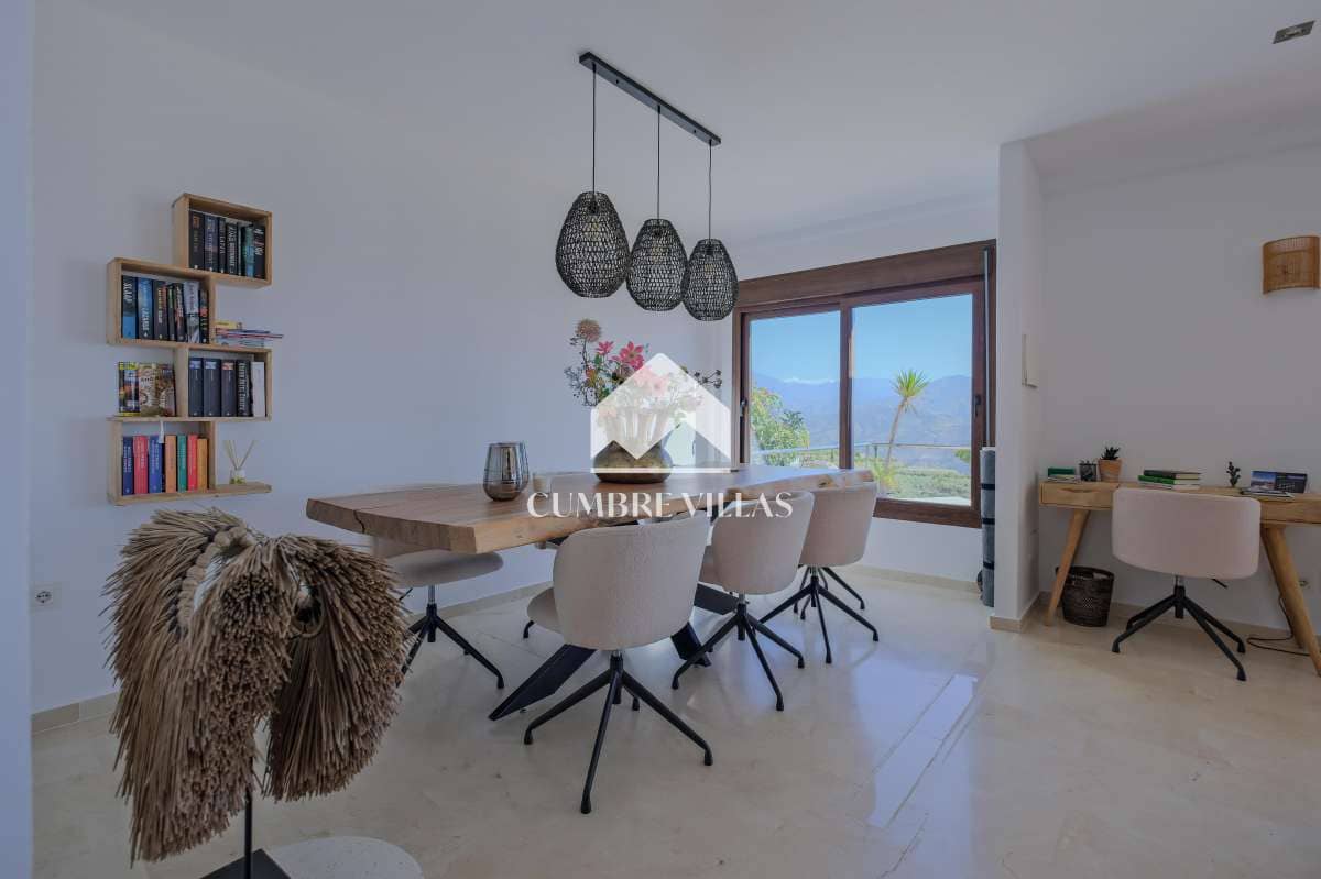 4 soverom Villa til salgs i Salobrena med svømmebasseng - € 1 150 000 (Ref: 9761545)