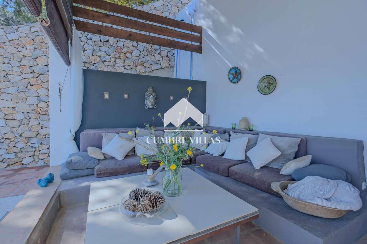 4 soverom Villa til salgs i Salobrena med svømmebasseng - € 1 150 000 (Ref: 9761545)