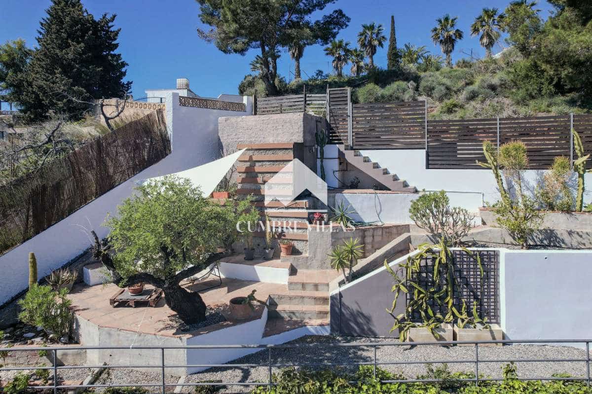 4 soverom Villa til salgs i Salobrena med svømmebasseng - € 1 150 000 (Ref: 9761545)