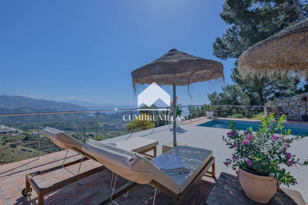 4 soverom Villa til salgs i Salobrena med svømmebasseng - € 1 150 000 (Ref: 9761545)