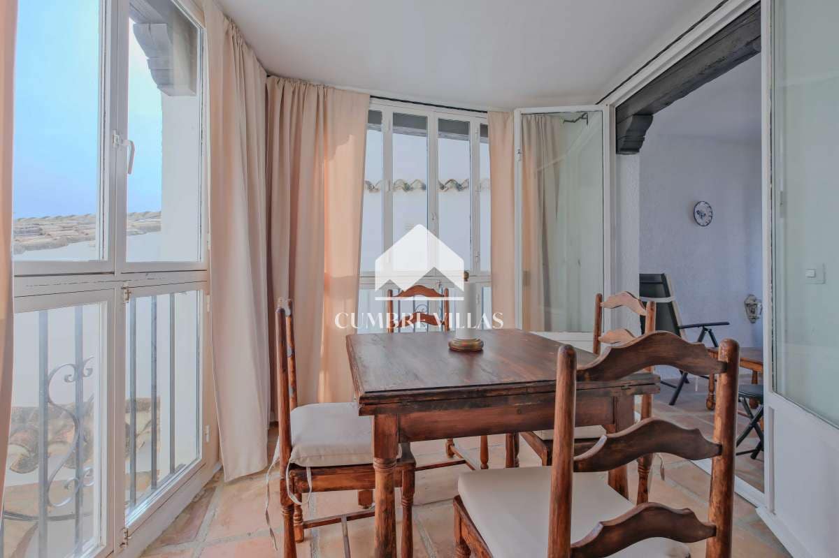 3 makuuhuone Huvila myytävänä paikassa Salobrena mukana uima-altaan - 299 000 € (Ref: 9761546)