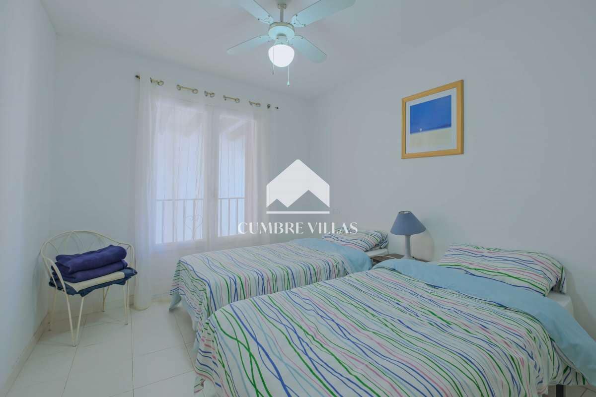 3 makuuhuone Huvila myytävänä paikassa Salobrena mukana uima-altaan - 299 000 € (Ref: 9761546)