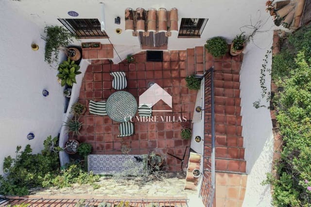 3 makuuhuone Huvila myytävänä paikassa Salobreña mukana uima-altaan - 299 000 € (Ref: 9761546)