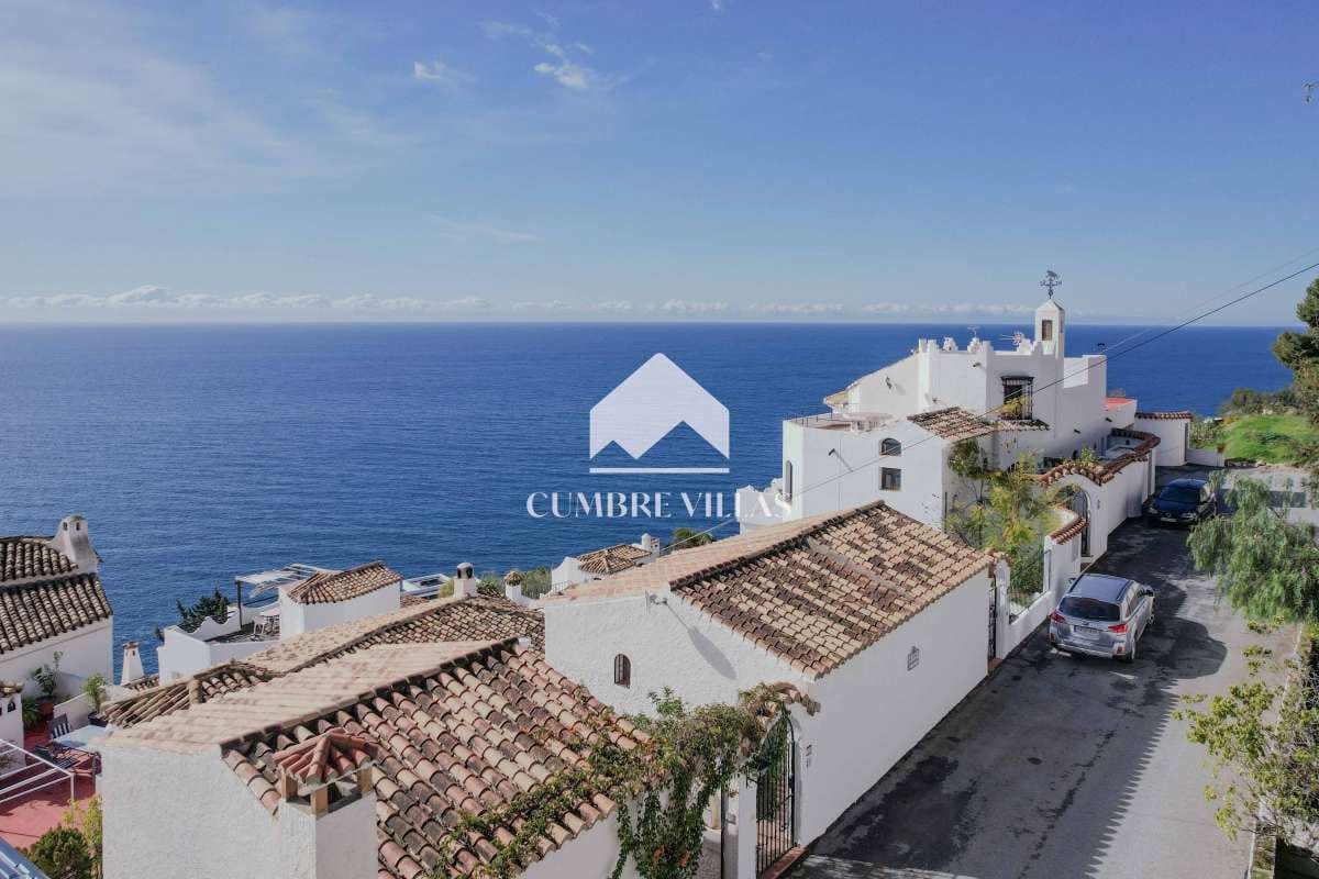 3 makuuhuone Huvila myytävänä paikassa Salobrena mukana uima-altaan - 299 000 € (Ref: 9761546)