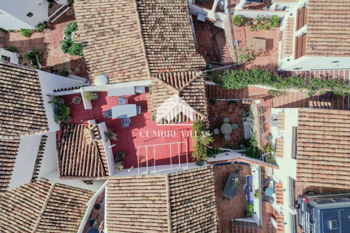 3 makuuhuone Huvila myytävänä paikassa Salobrena mukana uima-altaan - 299 000 € (Ref: 9761546)