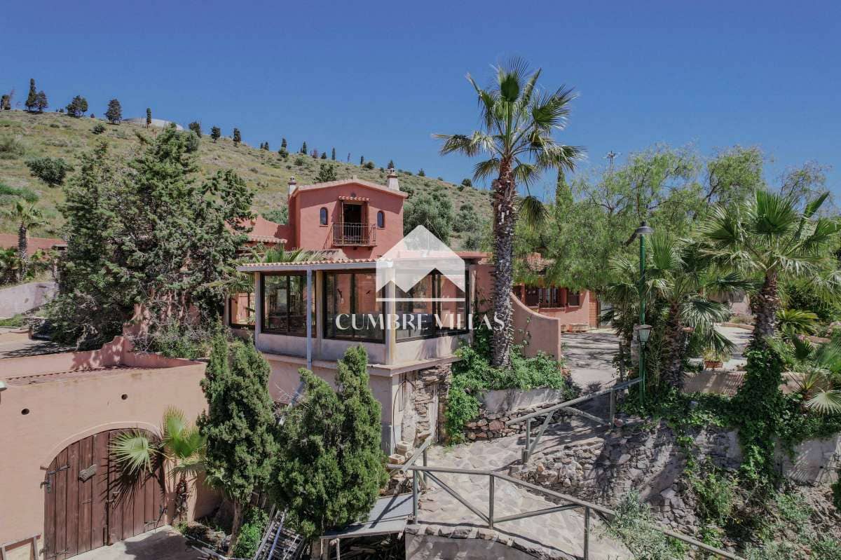 6 bedroom Finca/Country House for sale in Almunecar with pool garage - € 975,000 (Ref: 9821856)