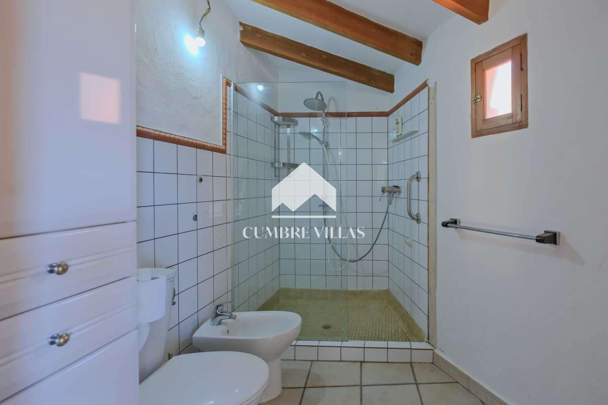 6 bedroom Finca/Country House for sale in Almunecar with pool garage - € 975,000 (Ref: 9821856)