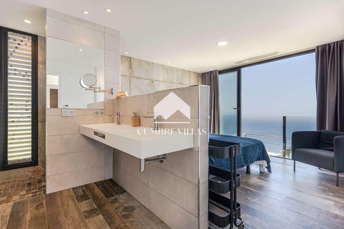 5 chambre Villa/Maison à vendre à Salobrena avec piscine - 1 445 000 € (Ref: 9838719)