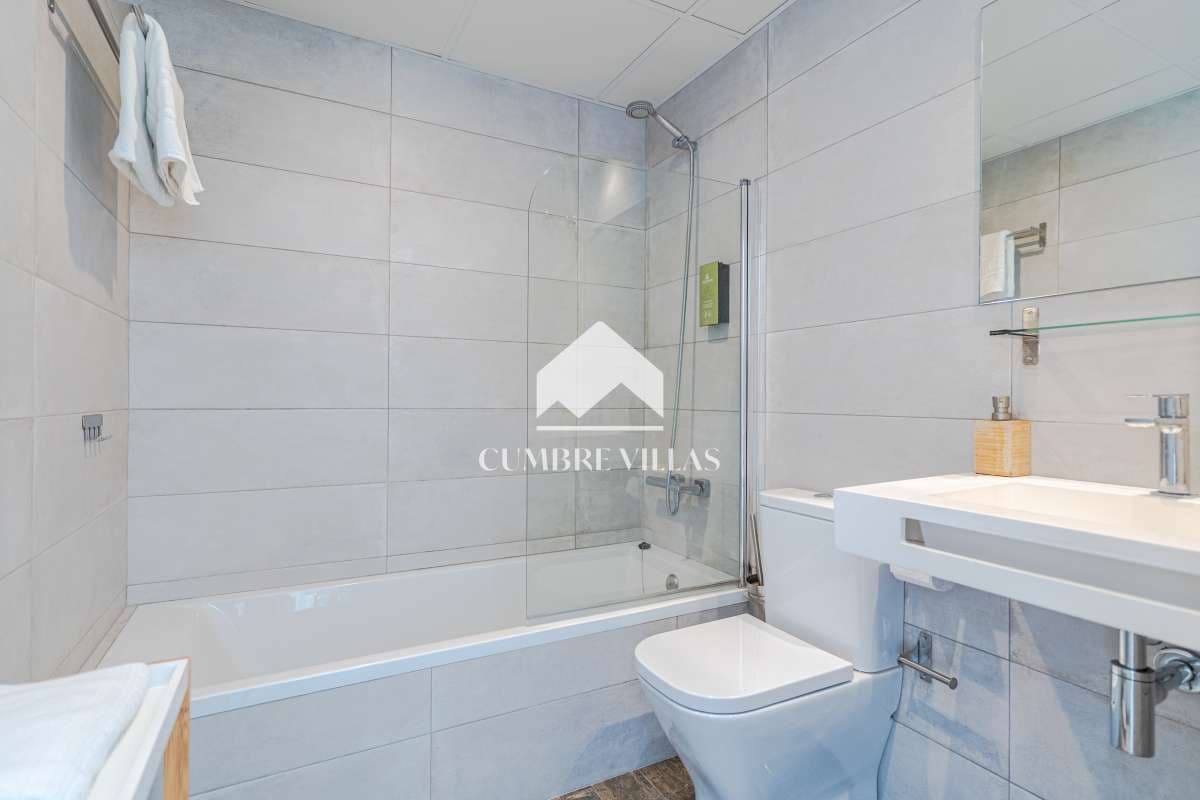 5 chambre Villa/Maison à vendre à Salobrena avec piscine - 1 445 000 € (Ref: 9838719)