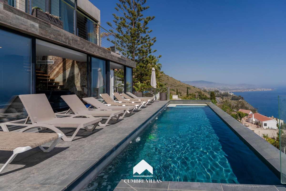 5 chambre Villa/Maison à vendre à Salobrena avec piscine - 1 445 000 € (Ref: 9838719)