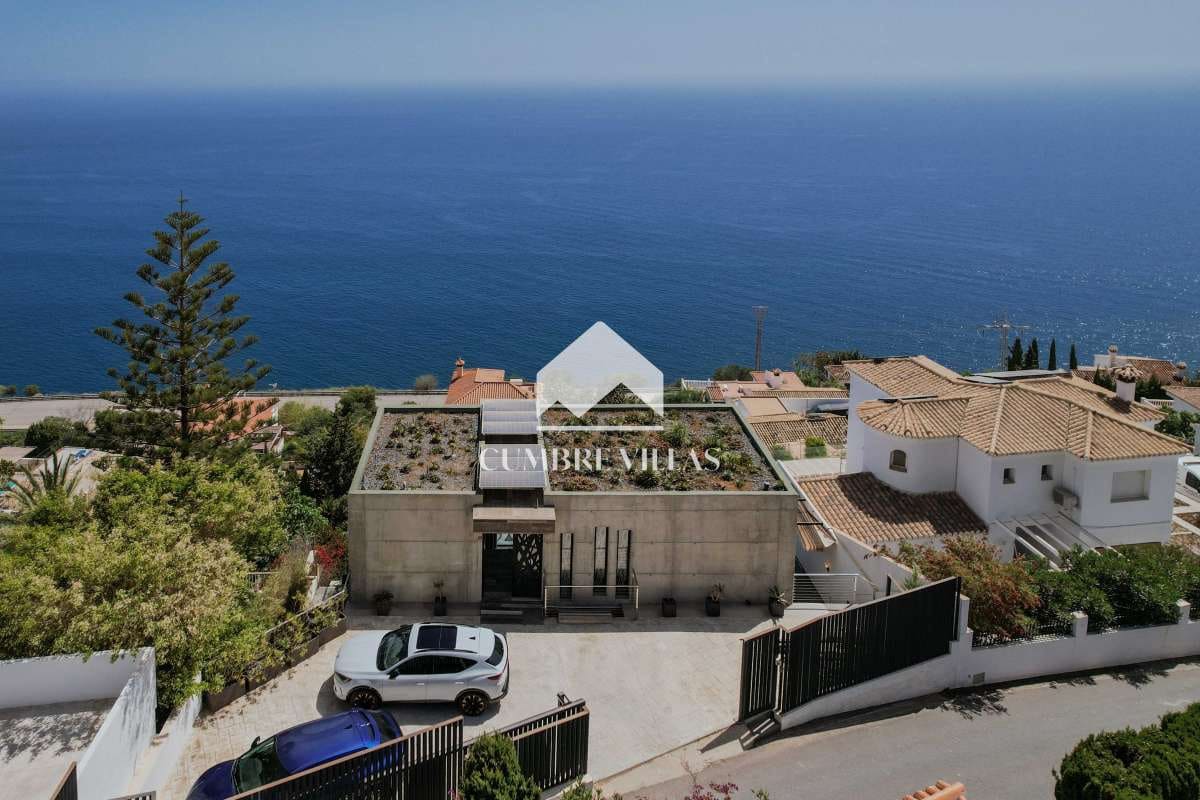 5 chambre Villa/Maison à vendre à Salobrena avec piscine - 1 445 000 € (Ref: 9838719)