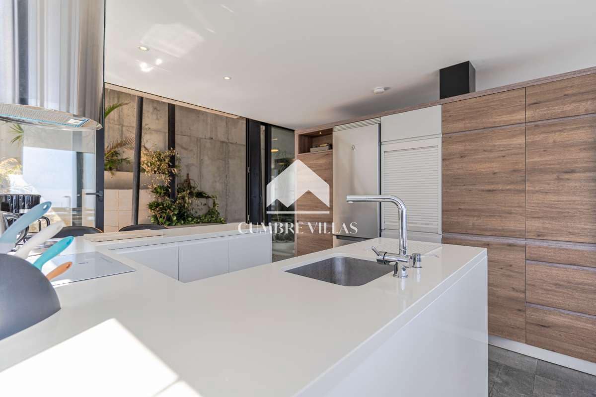 5 chambre Villa/Maison à vendre à Salobrena avec piscine - 1 445 000 € (Ref: 9838719)