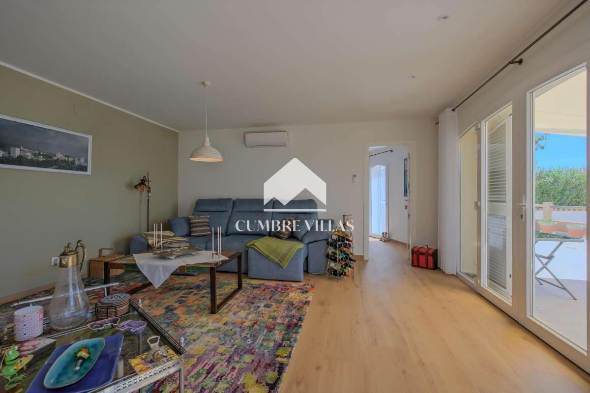 3 Zimmer Villa zu verkaufen in Salobrena mit Pool Garage - 840.000 € (Ref: 9848411)