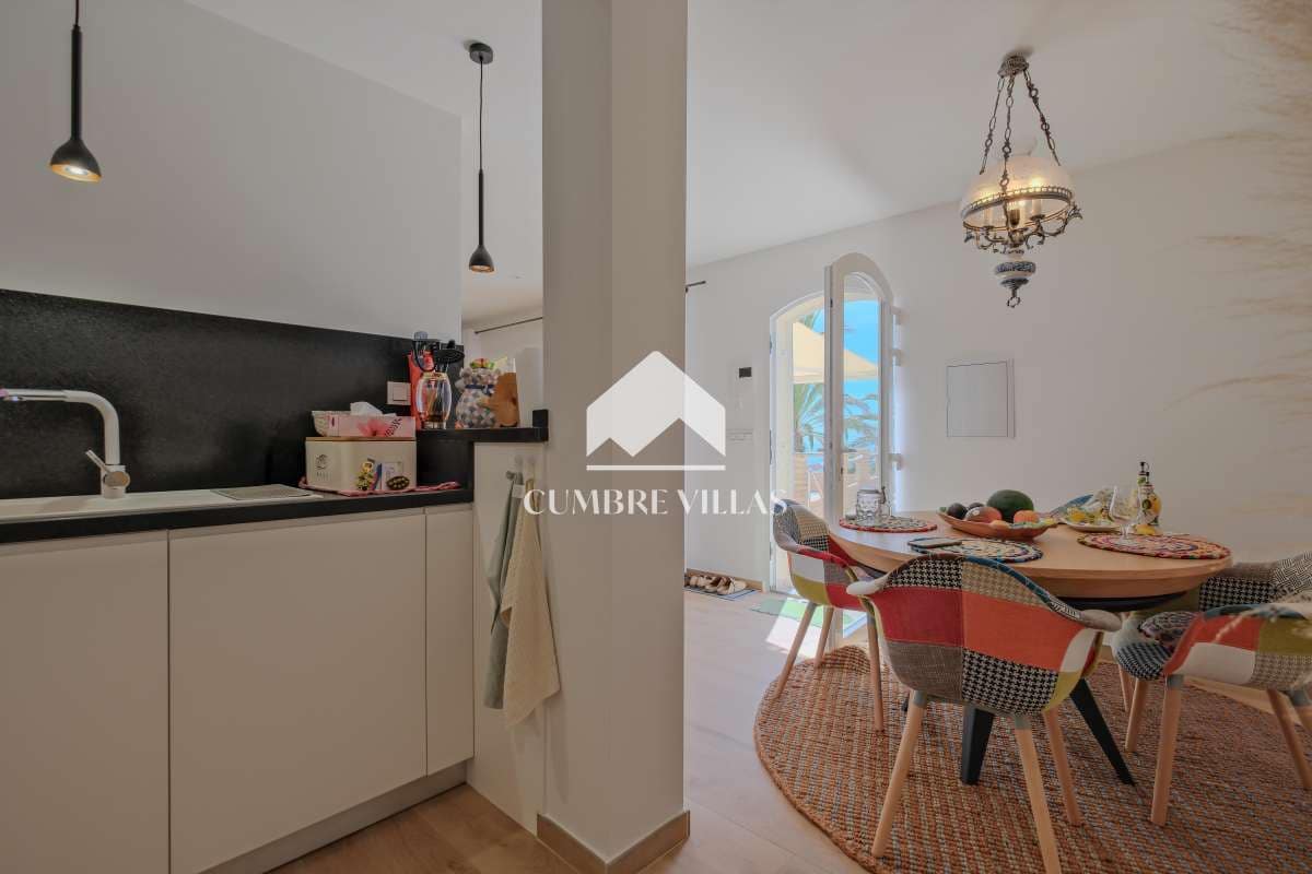 3 Zimmer Villa zu verkaufen in Salobrena mit Pool Garage - 840.000 € (Ref: 9848411)