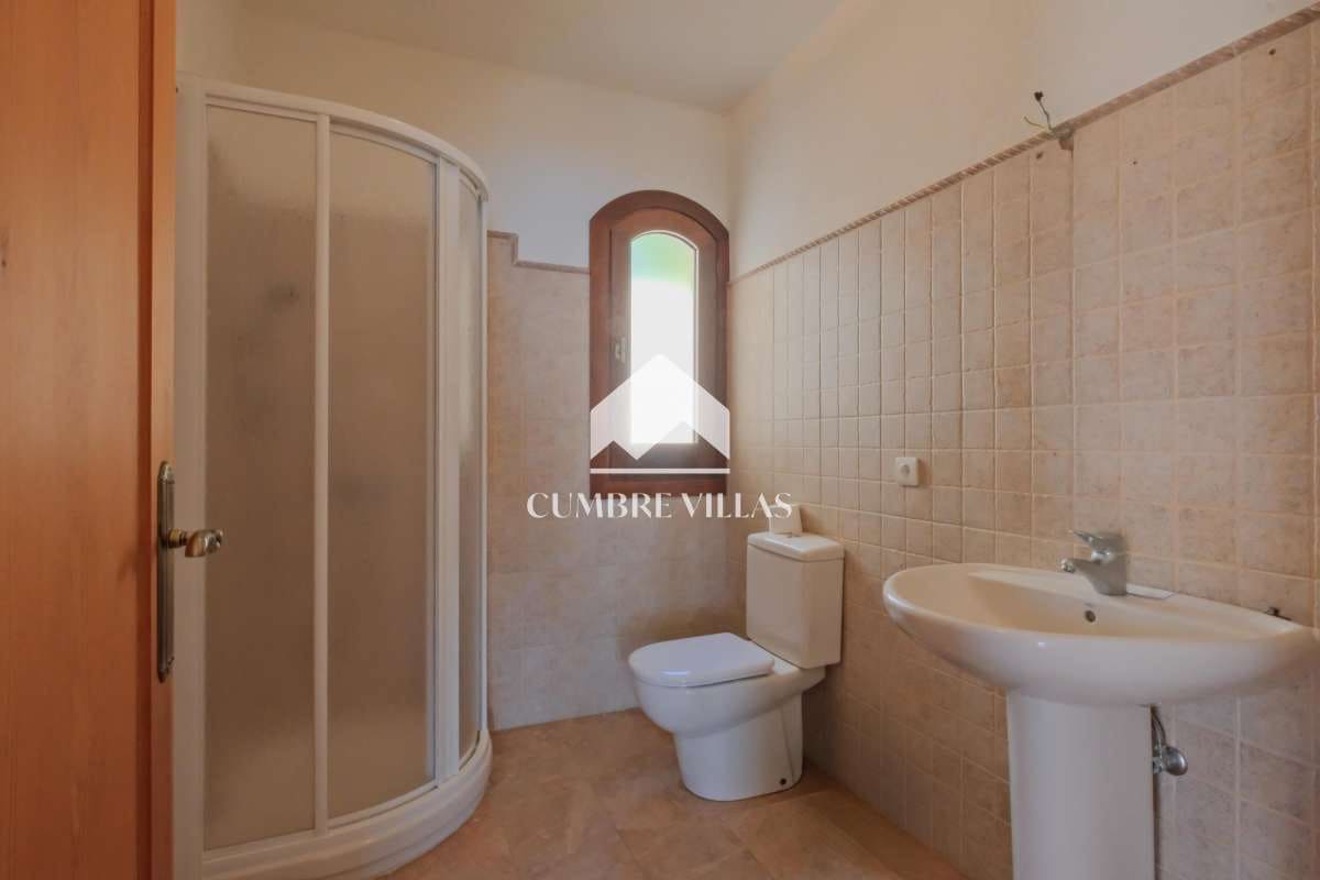 3 Zimmer Villa zu verkaufen in Salobrena mit Pool Garage - 840.000 € (Ref: 9848411)