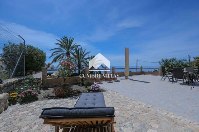 3 Zimmer Villa zu verkaufen in Salobreña mit Pool Garage - 840.000 € (Ref: 9848411)