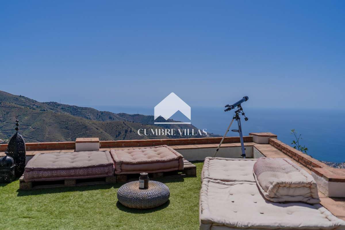 5 bedroom Finca/Country House for sale in Almunecar with pool garage - € 525,000 (Ref: 9854674)