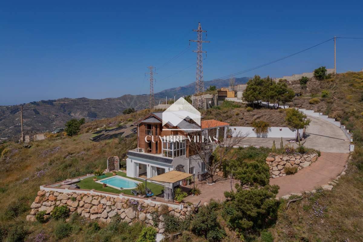 5 bedroom Finca/Country House for sale in Almunecar with pool garage - € 525,000 (Ref: 9854674)