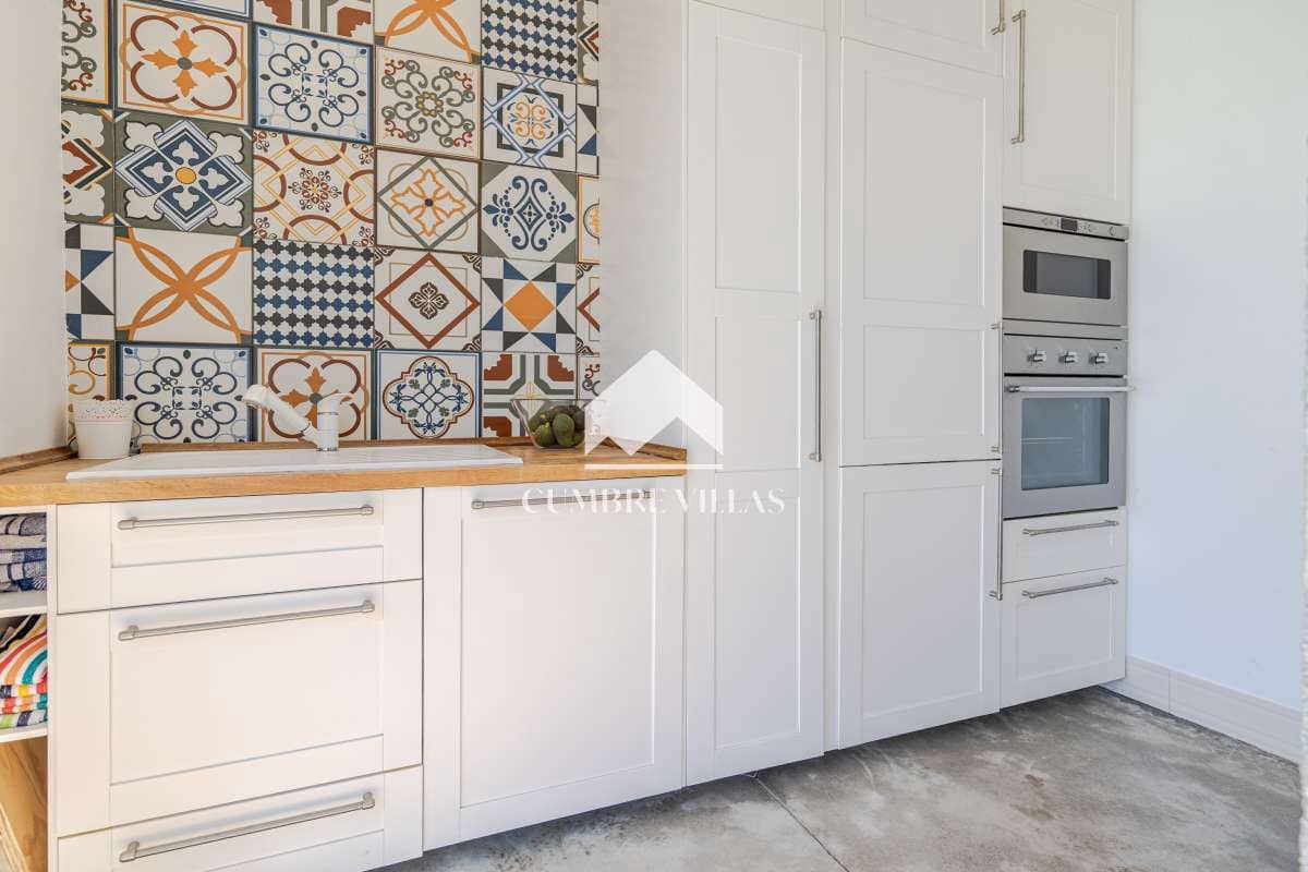 5 bedroom Finca/Country House for sale in Almunecar with pool garage - € 525,000 (Ref: 9854674)