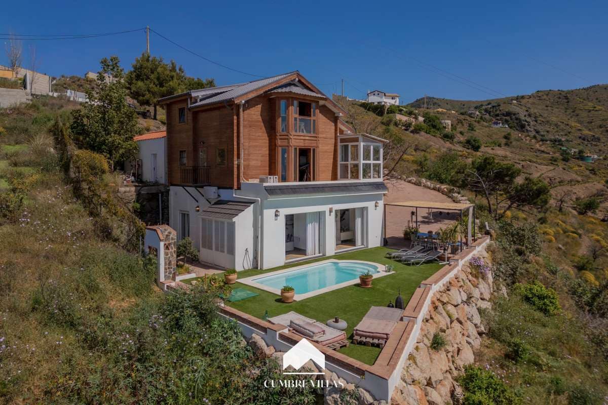 5 bedroom Finca/Country House for sale in Almunecar with pool garage - € 525,000 (Ref: 9854674)