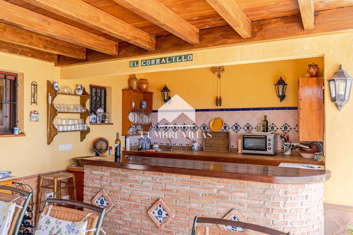 Finca/Country House for sale in Almunecar with pool - € 980,000 (Ref: 9919122)