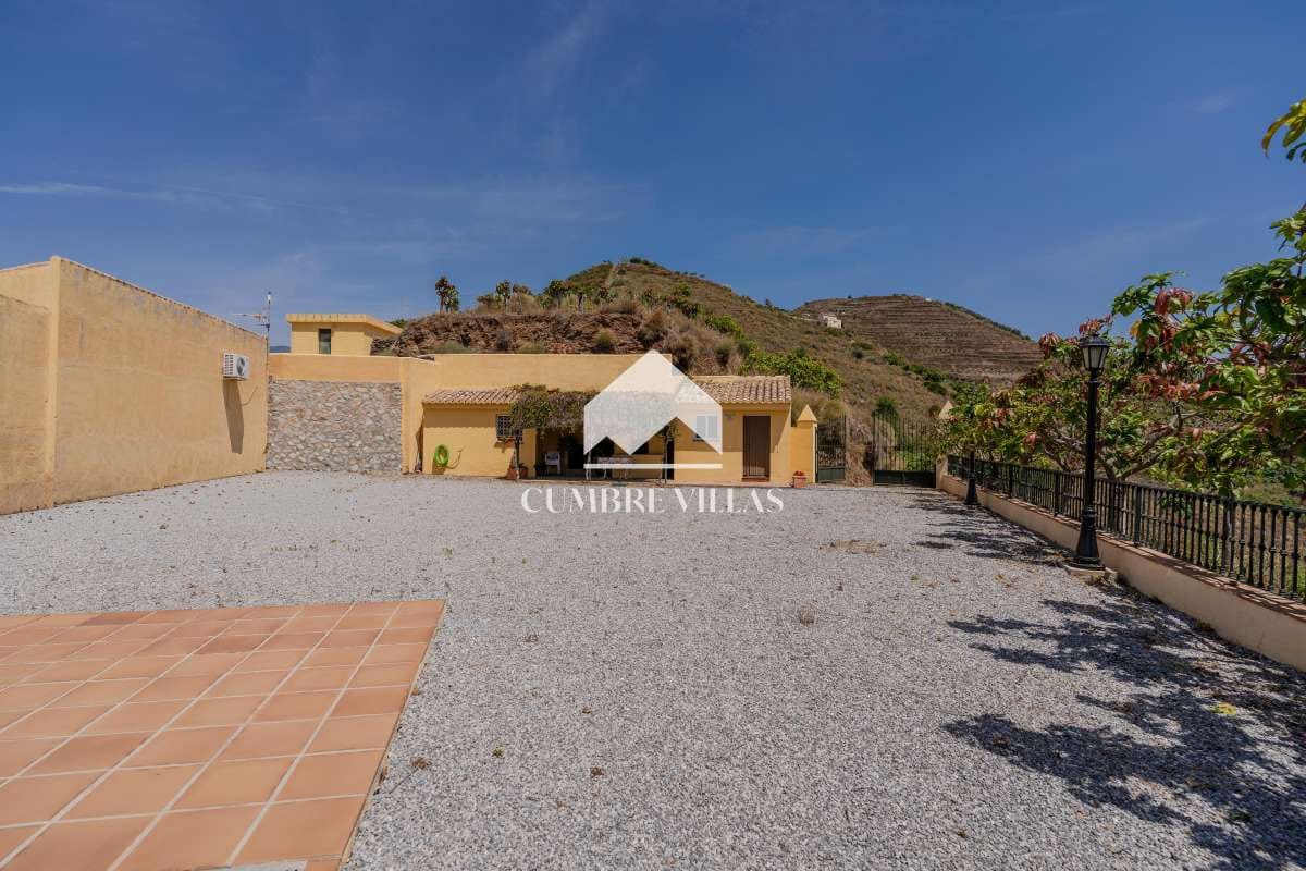 Finca/Country House for sale in Almunecar with pool - € 980,000 (Ref: 9919122)