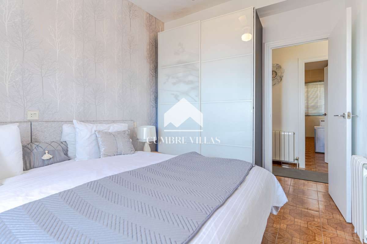 5 bedroom Villa for sale in Lujar with pool garage - € 325,000 (Ref: 9926508)
