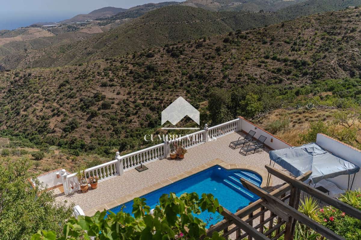 5 bedroom Villa for sale in Lujar with pool garage - € 325,000 (Ref: 9926508)
