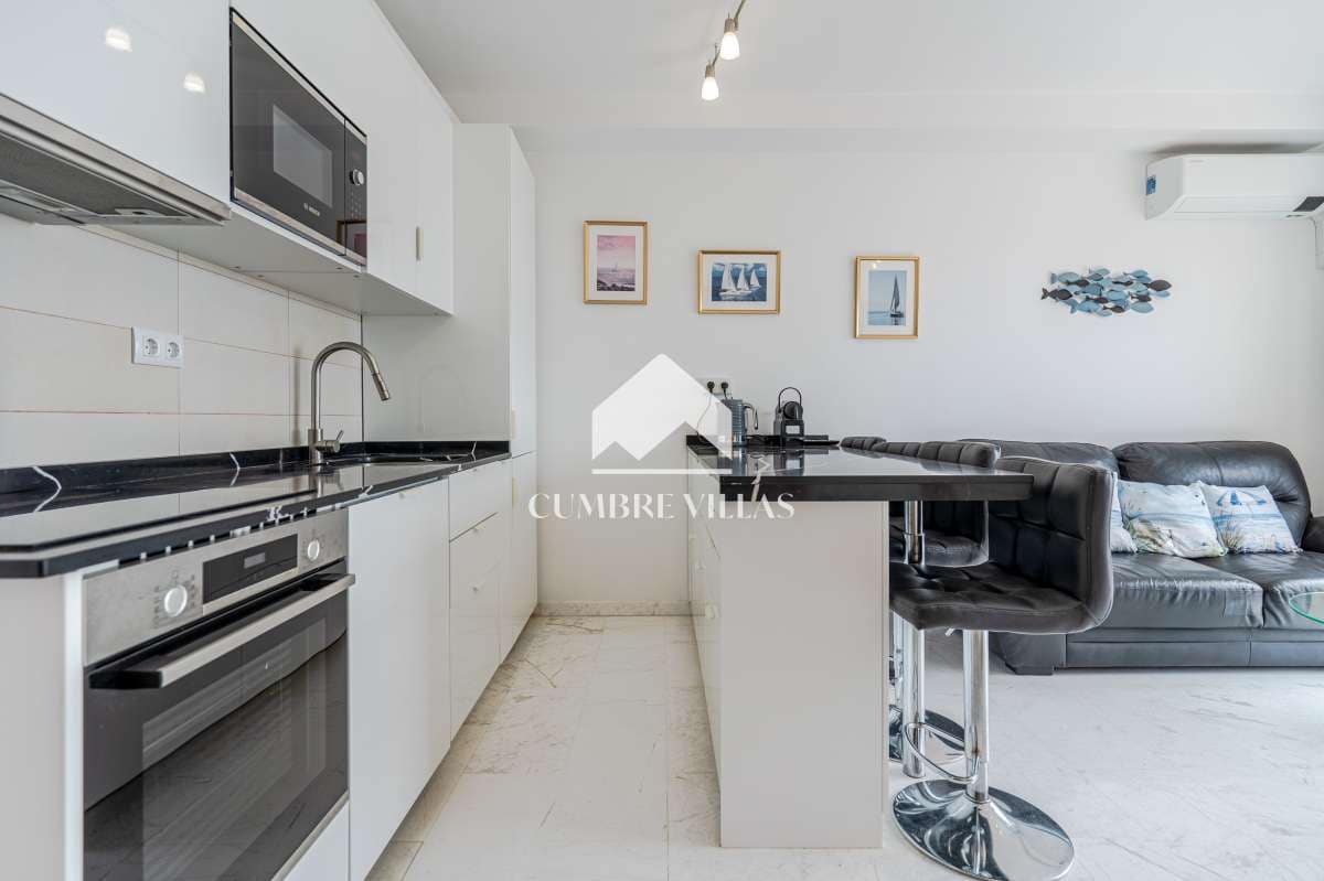 3 sypialnia Apartament na sprzedaż w La Herradura z basenem - 449 000 € (Ref: 9932556)
