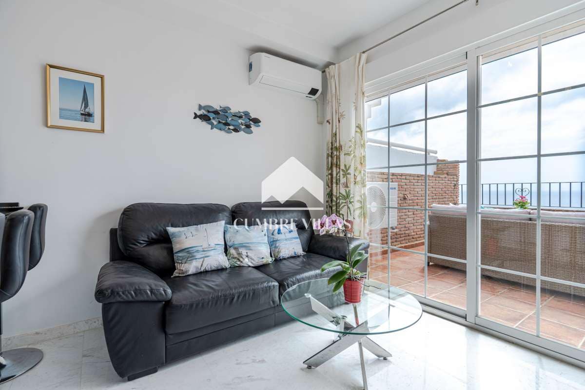 3 sypialnia Apartament na sprzedaż w La Herradura z basenem - 449 000 € (Ref: 9932556)