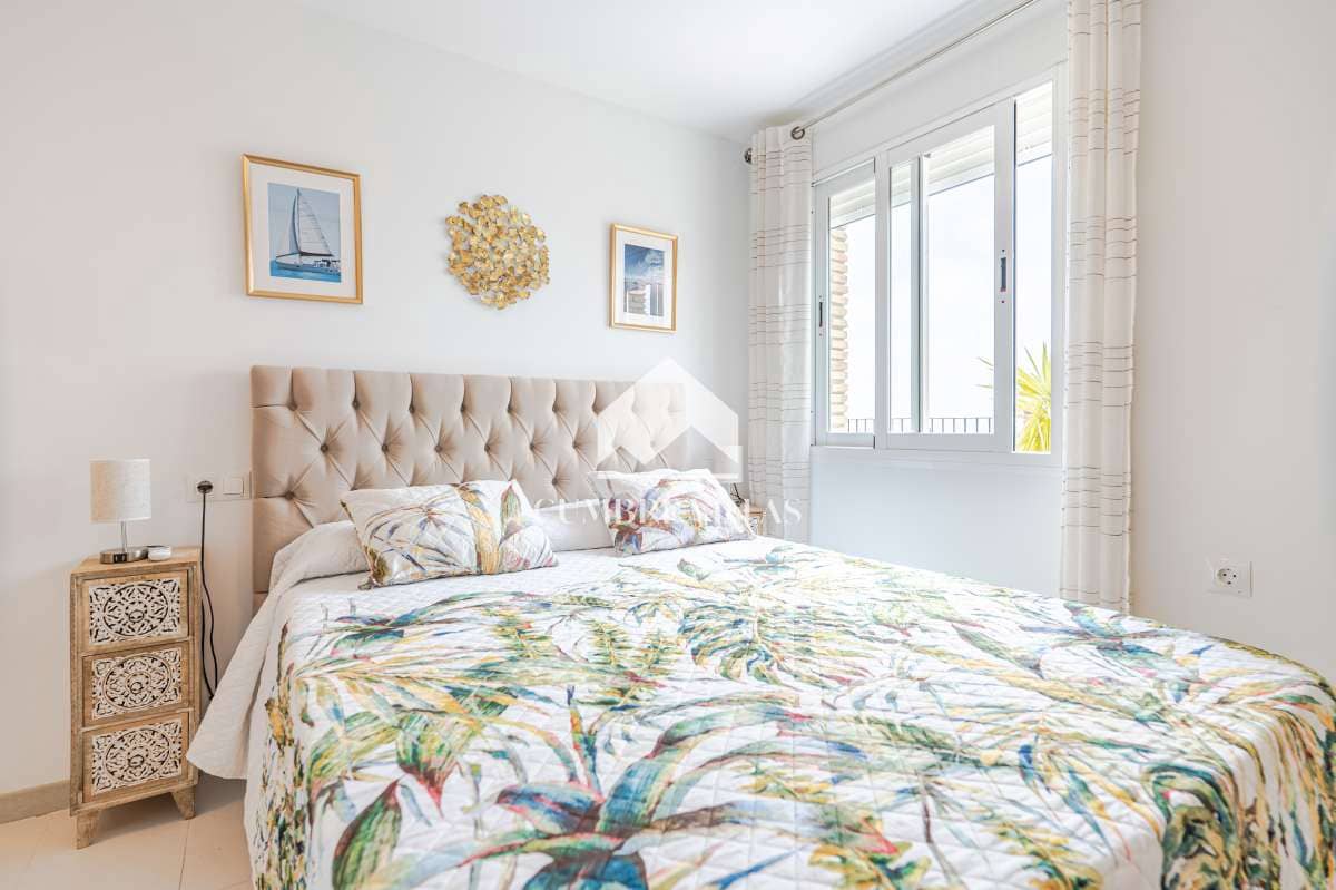 3 sypialnia Apartament na sprzedaż w La Herradura z basenem - 449 000 € (Ref: 9932556)