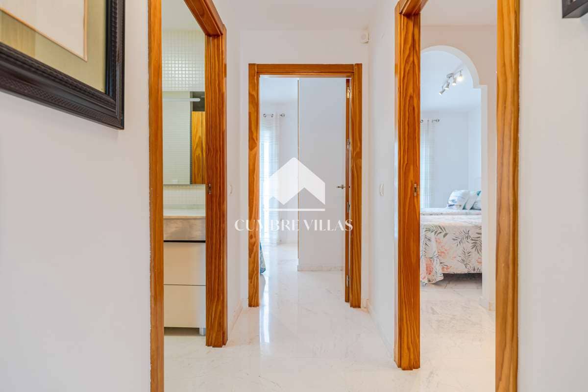 3 sypialnia Apartament na sprzedaż w La Herradura z basenem - 449 000 € (Ref: 9932556)