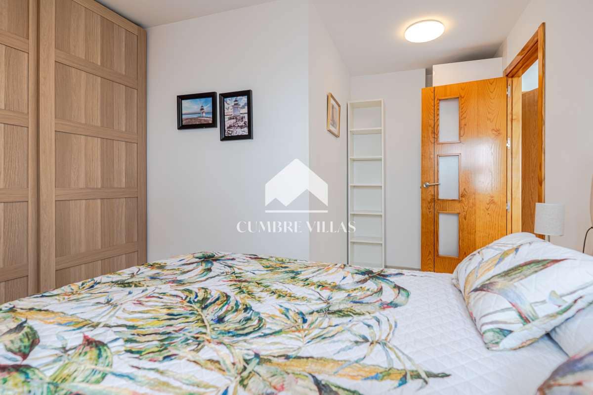 3 sypialnia Apartament na sprzedaż w La Herradura z basenem - 449 000 € (Ref: 9932556)