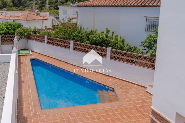 4 quarto Moradia para venda em Almuñécar com piscina garagem - 625 000 € (Ref: 9948955)