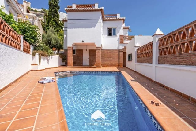 4 quarto Moradia para venda em Almuñécar com piscina garagem - 625 000 € (Ref: 9948955)