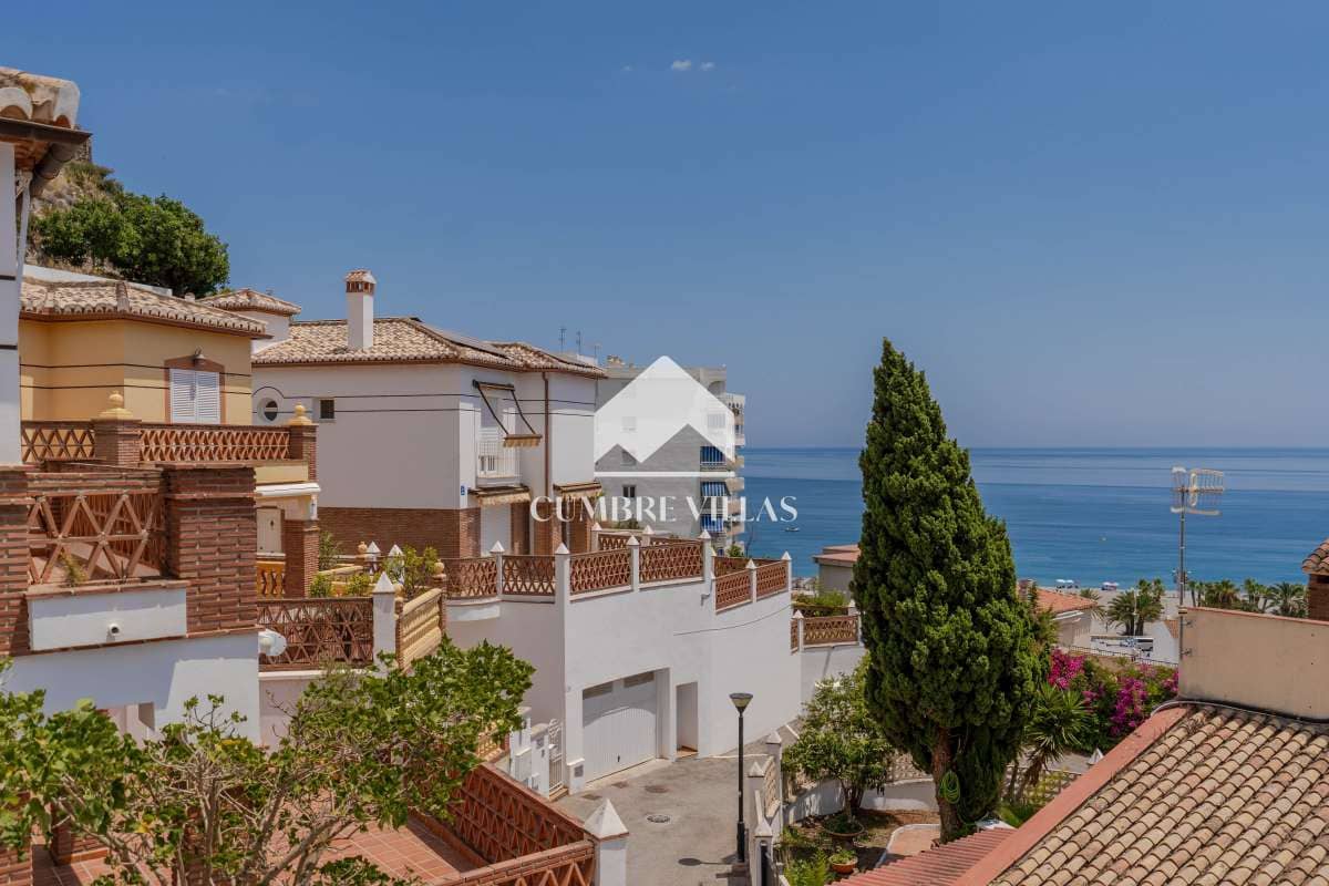 4 quarto Moradia para venda em Almunecar com piscina garagem - 625 000 € (Ref: 9948955)