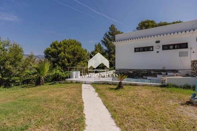 4 camera da letto Villa in vendita in Almuñécar con piscina garage - 990.000 € (Rif: 9965963)