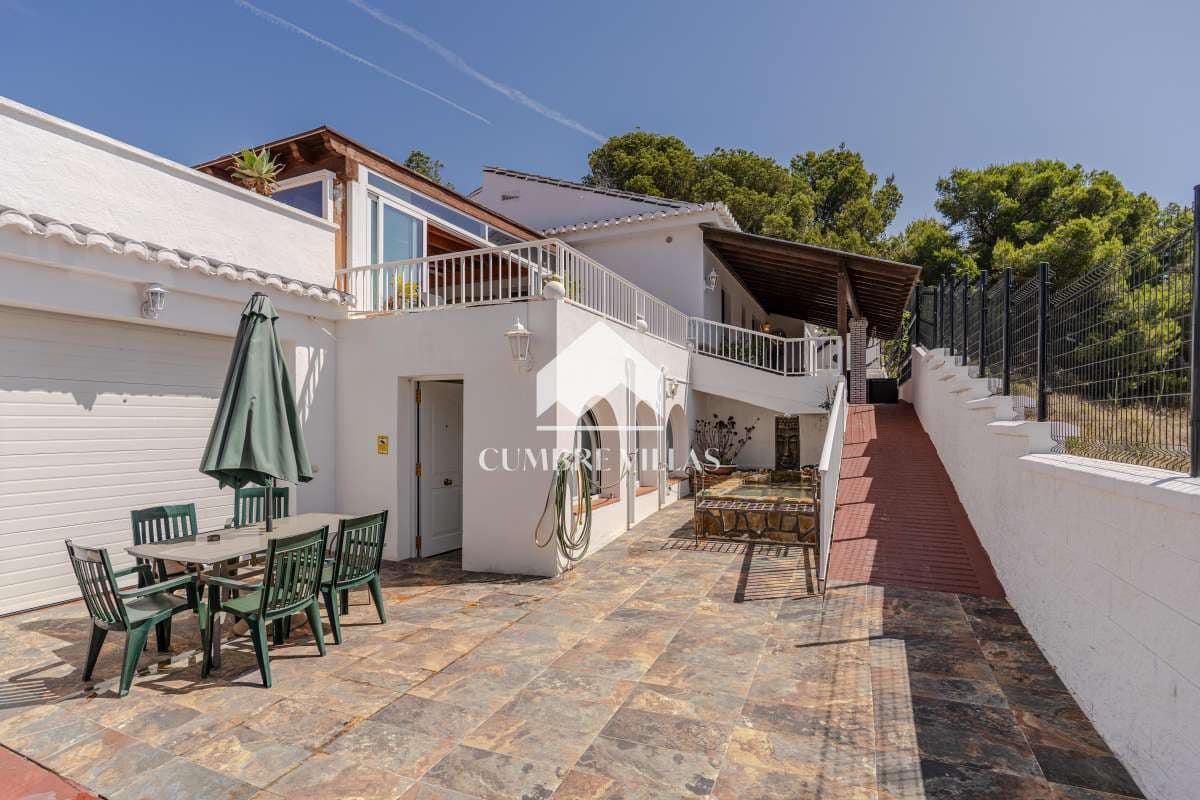 4 camera da letto Villa in vendita in Almunecar con piscina garage - 990.000 € (Rif: 9965963)