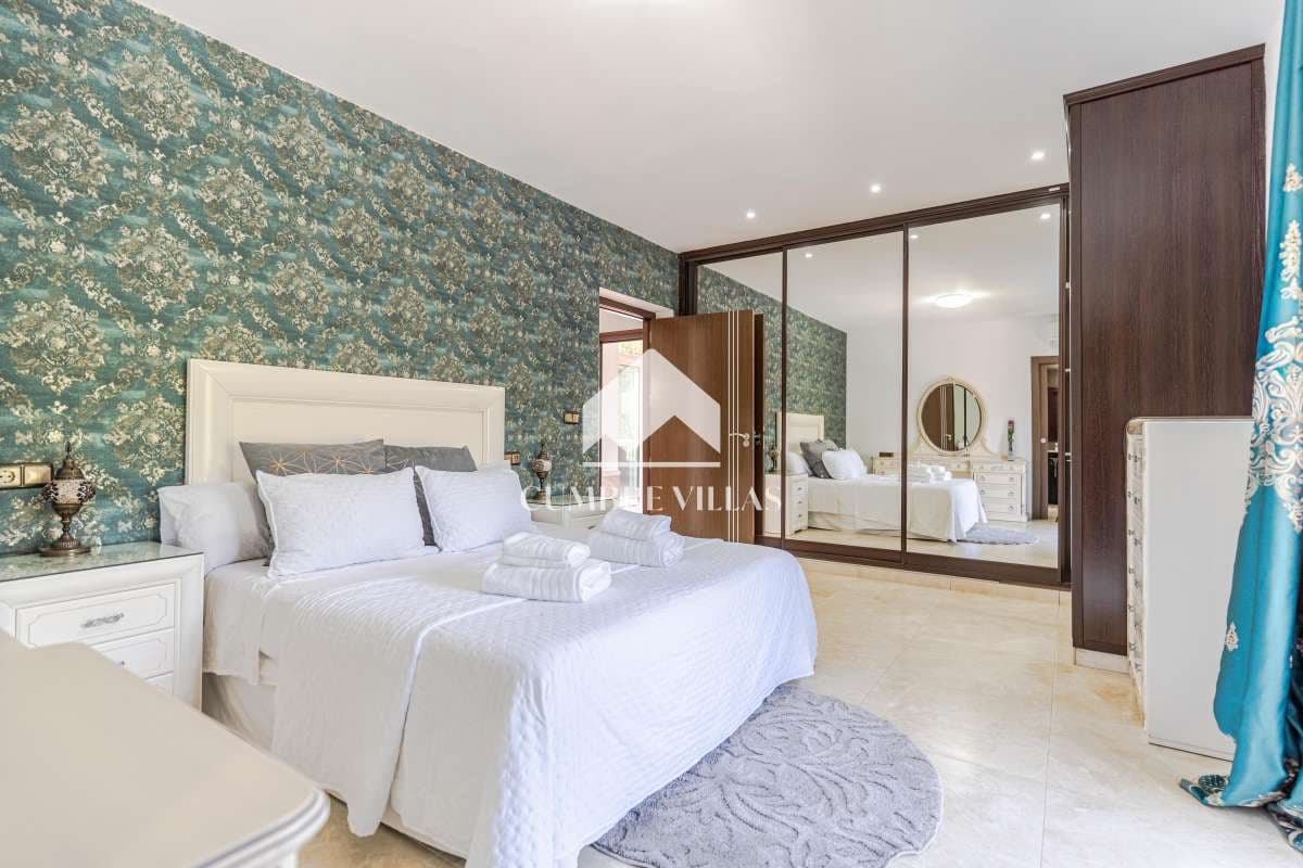 4 camera da letto Villa in vendita in Almunecar con piscina garage - 990.000 € (Rif: 9965963)